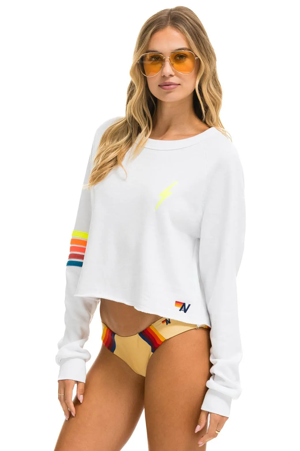 BOLT RUGBY STITCH CROPPED CREW SWEATSHIRT - WHITE // NEON RAINBOW