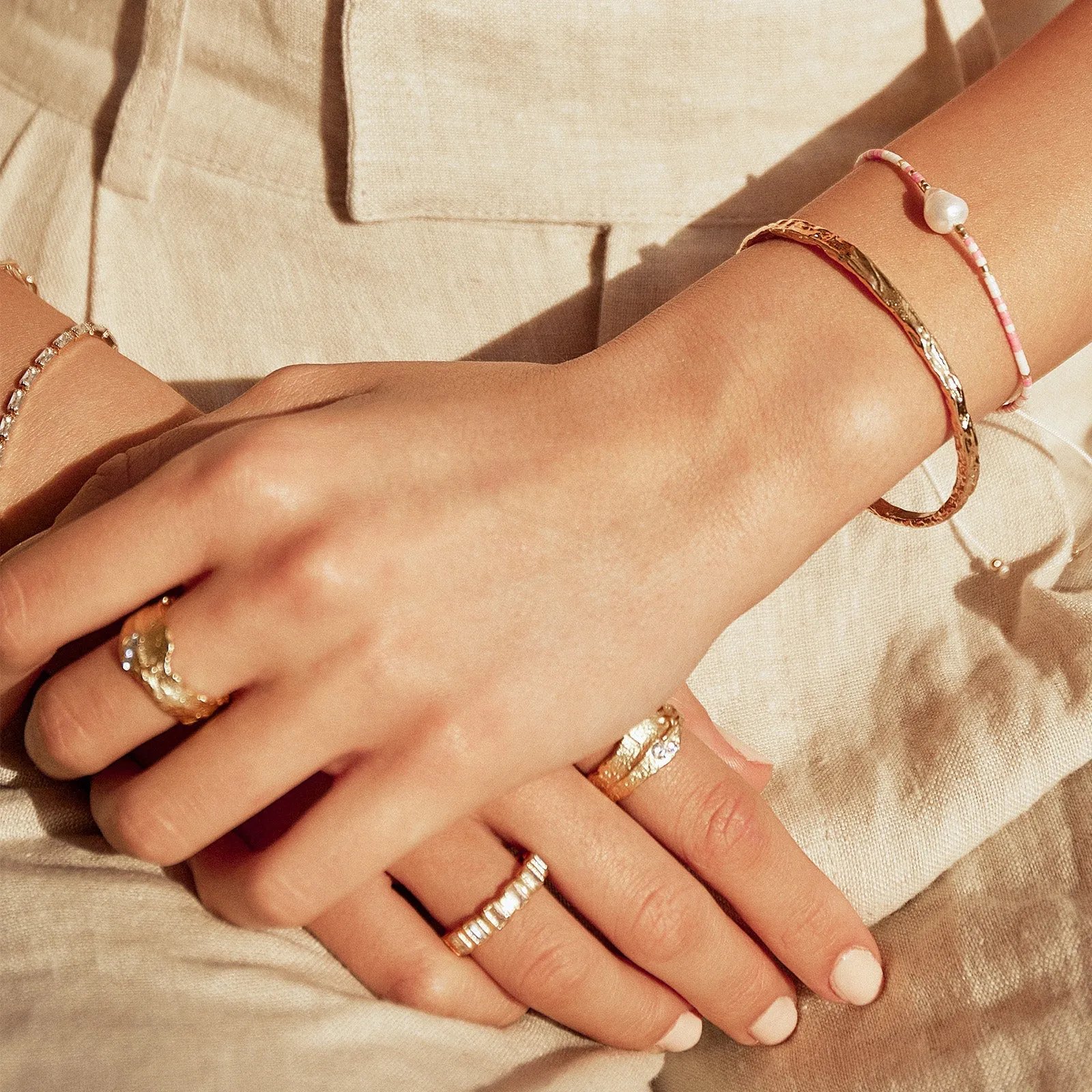 Charlotte Bracelet - White   Pink