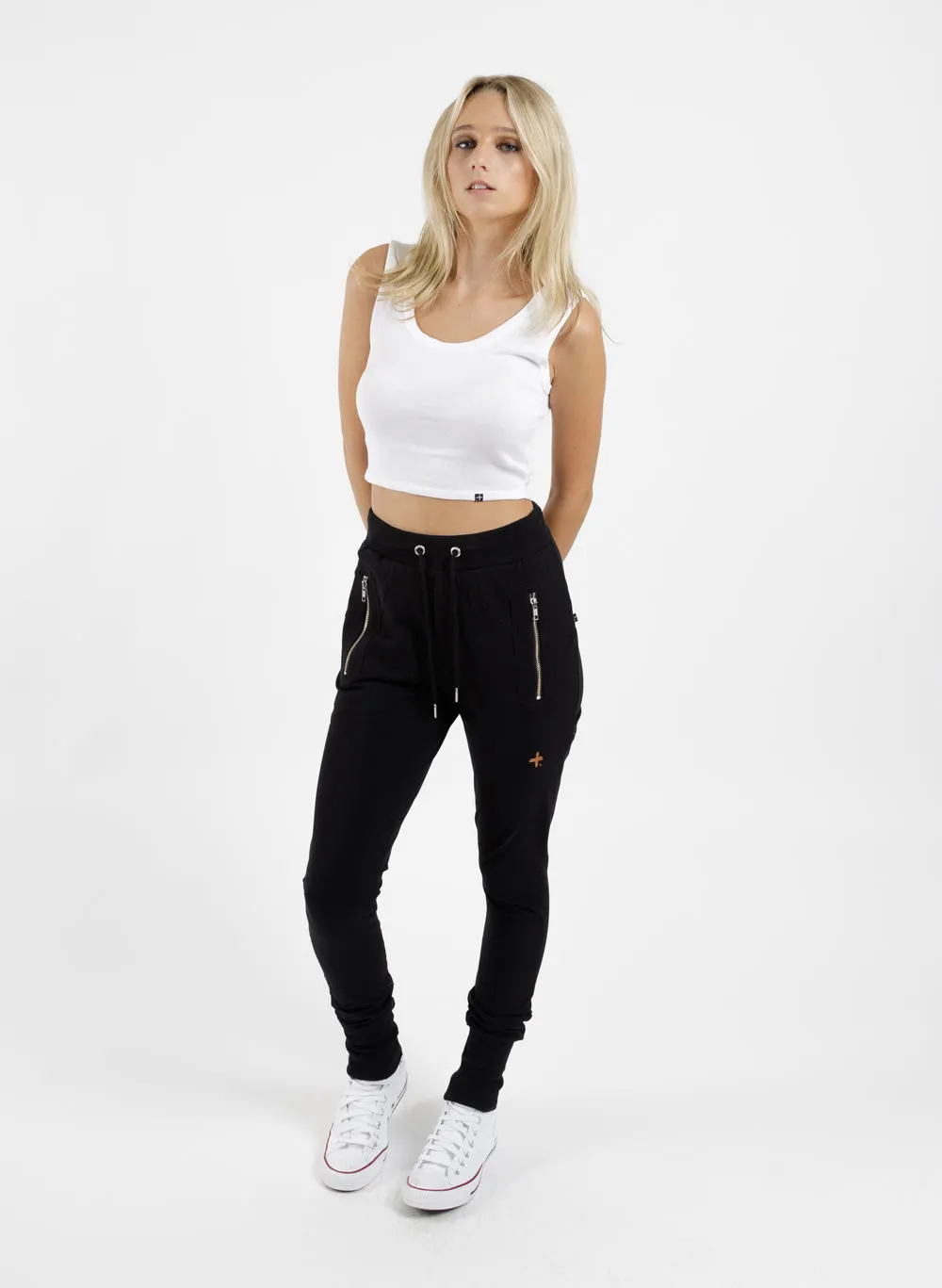 Escape Trackies - Plus dot 2.0