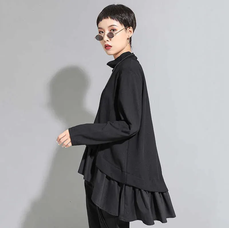 HEYFANCYSTYLE Black Asymmetrical Ruffles Shirt