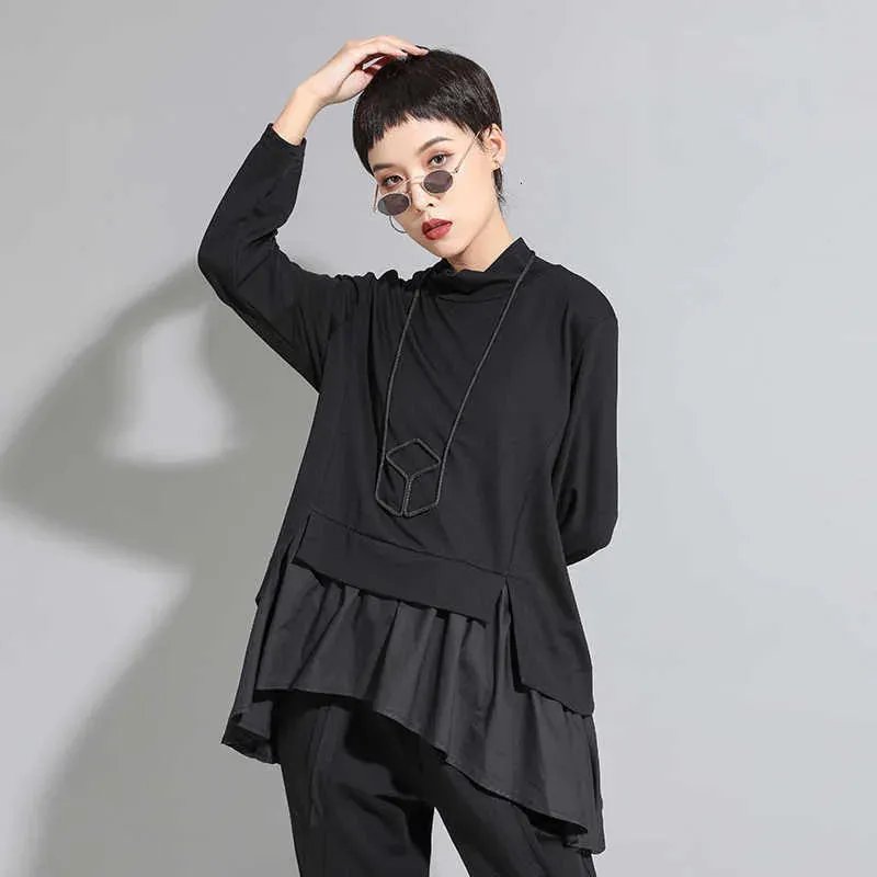 HEYFANCYSTYLE Black Asymmetrical Ruffles Shirt