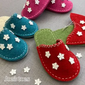 Joe's Toes Snowflake Slipper Kit in Children's sizes