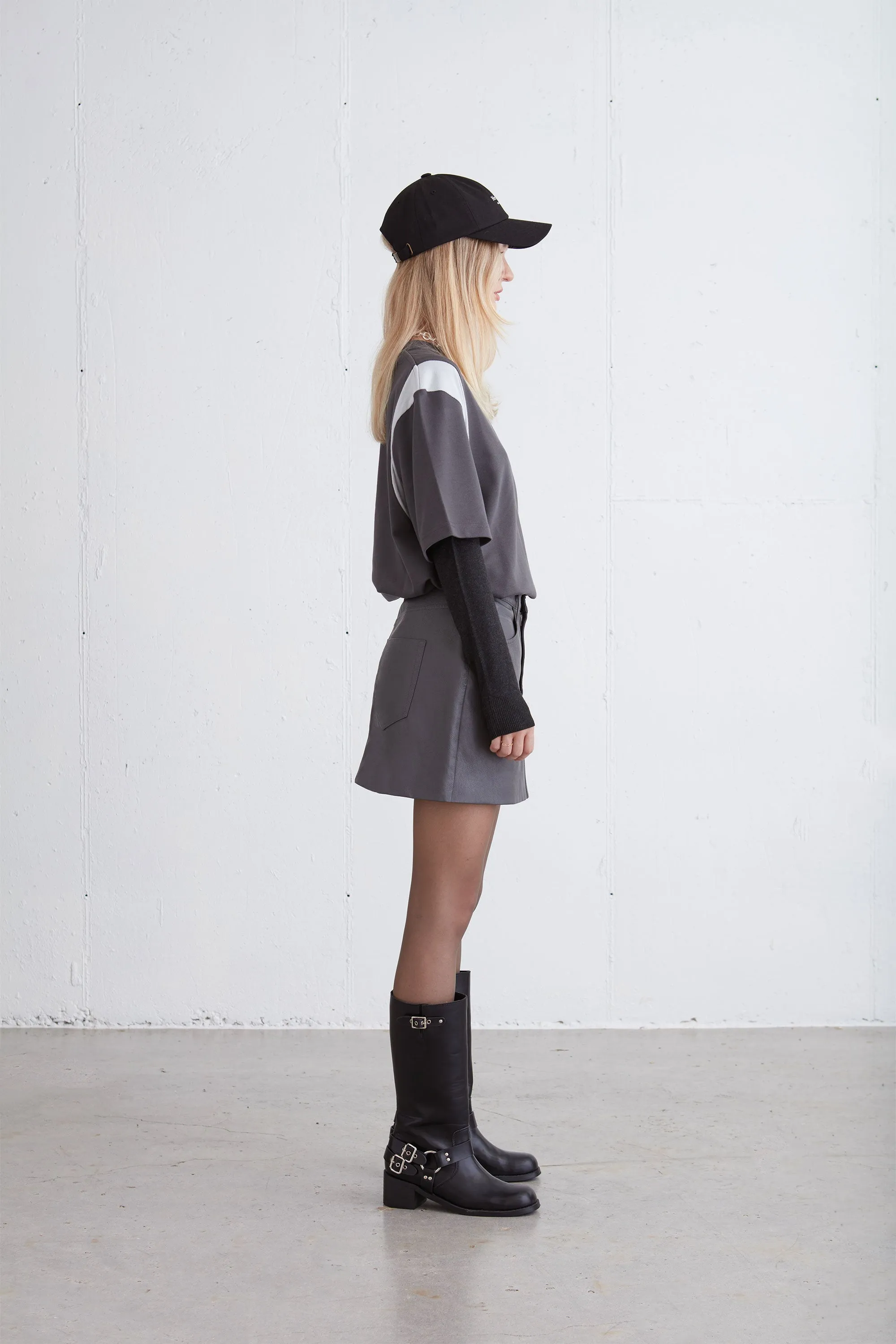 VEGAN LEATHER MINI SKIRT