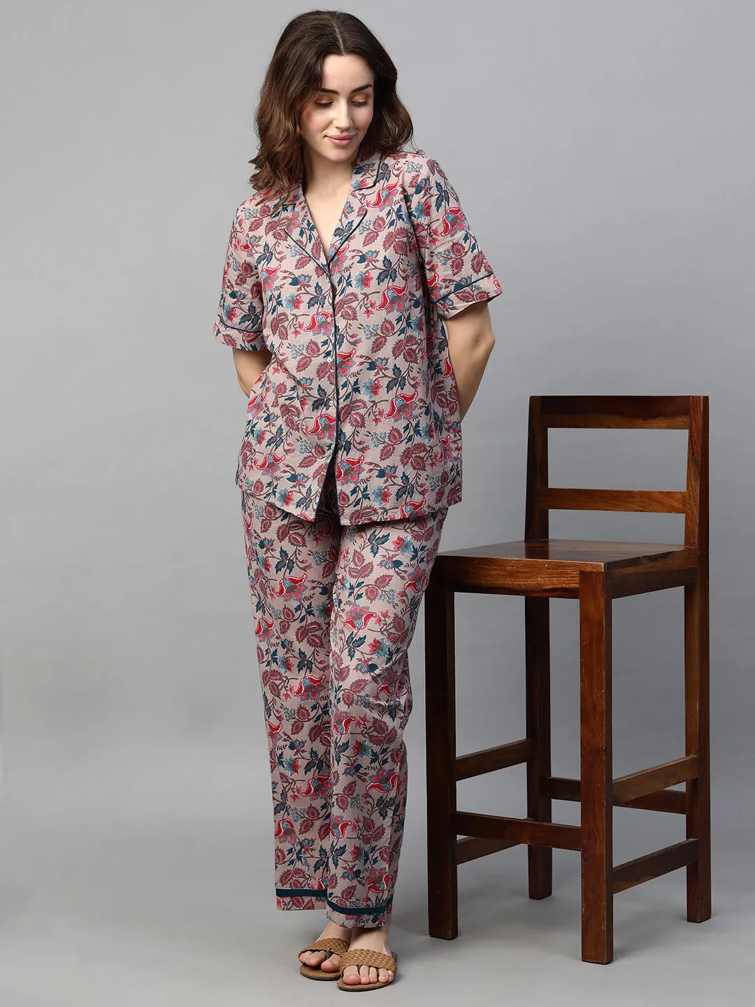 Women's Pink Cotton Regular Fit Pyjama Suit